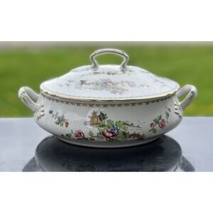 Crown‎ Staffordshire England Pagoda Round Covered Vegetable Dish